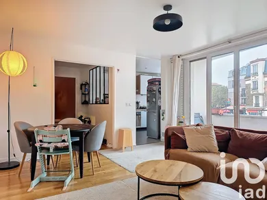 Apartment at Suresnes (92150)