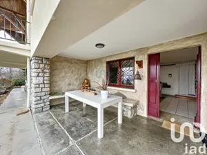 Traditional house at Calmont (31560)