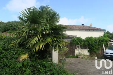 Village house at Fleix (86300)