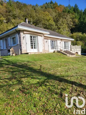 Maison traditionnelle à Forgès (19380)