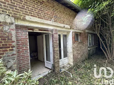 Village house at Crèmery (80700)