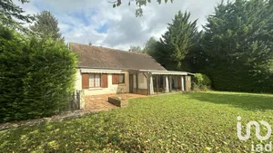 Maison traditionnelle à La Madeleine-sur-Loing (77570)