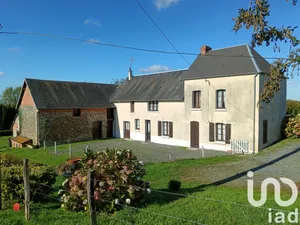 Traditional house at Saint-Jean-d'Elle (50810)