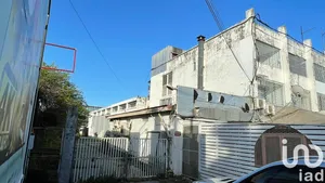 Building at Pointe-à-Pitre (97110)