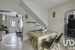 Townhouse at Liancourt (60140)
