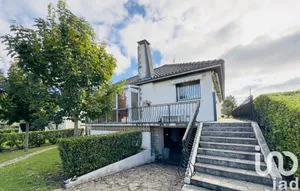 House at La Couronne (16400)