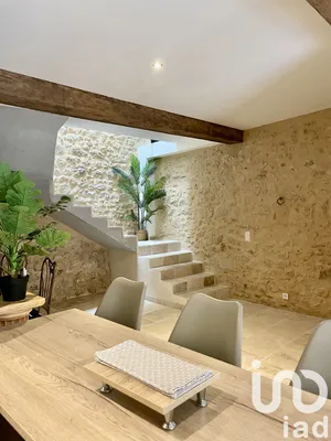 House at Rions (33410)
