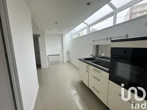 Apartment at Saint-Maur-des-Fossés (94100)