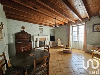 Maison à Villefagnan (16240)