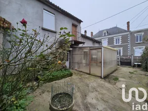 Maison à Val en Vignes (79290)