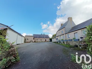 Maison de campagne à Saint-Connan (22480)