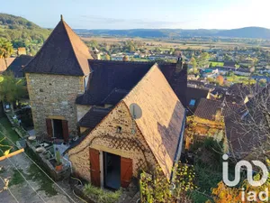 Maison à Saint-Cyprien (24220)