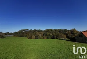 Terrain à bâtir à Nabirat (24250)