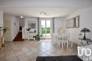 House at Orgeval (78630)