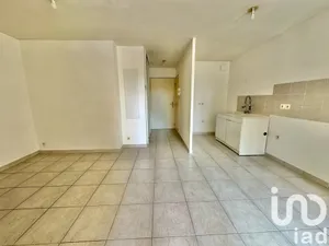 Apartment at Hyères (83400)