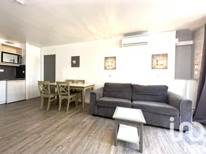 Apartment at Saint-Raphaël (83700)