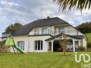 Maison d'architecte à Bosdarros (64290)