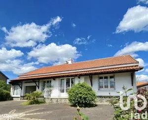 Maison traditionnelle à Brains (44830)