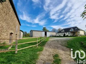 Farm at Saint-Pardoux-Corbier (19210)