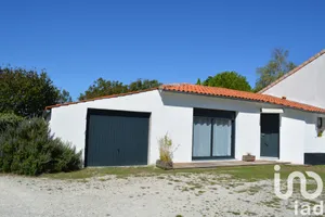 House at Saintes (17100)