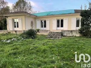 Maison traditionnelle à Léognan (33850)