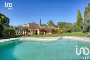 Maison traditionnelle à Fayence (83440)