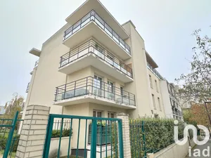 Apartment at Ivry-sur-Seine (94200)