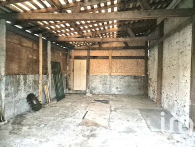 Barn at Courpalay (77540)