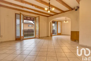 Maison à Saint-Genis-Pouilly (01630)