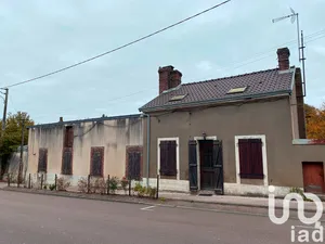 Maison de village à Mézilles (89130)