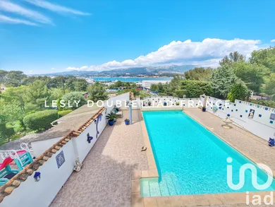 Maison traditionnelle à La Seyne-sur-Mer (83500)