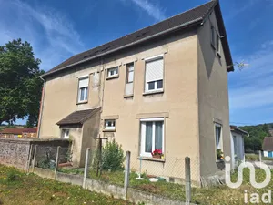 Building at Aumale (76390)