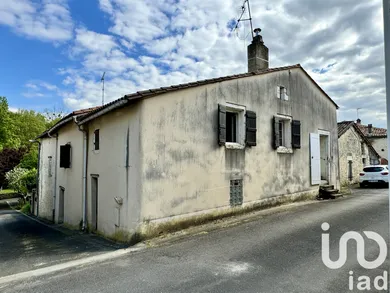 Maison à Aigre (16140)