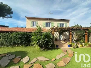 Maison traditionnelle à Saint-Raphaël (83700)