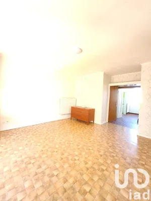 Apartment at Carros (06510)