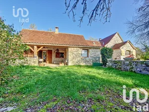 Maison de campagne à Saillac (46260)