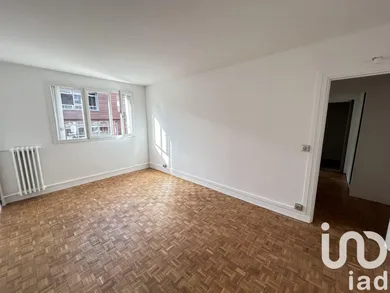 Apartment at Le Pré-Saint-Gervais (93310)