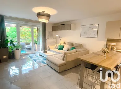 Apartment at Ville-la-Grand (74100)