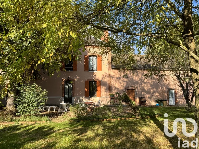 Maison 10 pièces 252 m² · à Auxy · 252 m² · 365 000 €