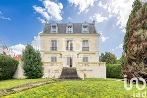 Mansion at Lagny sur marne (77400)