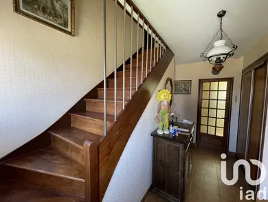 Traditional house at Remy (60190) — 7/10