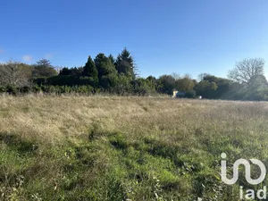 Terrain à bâtir à saint-denis (11310)