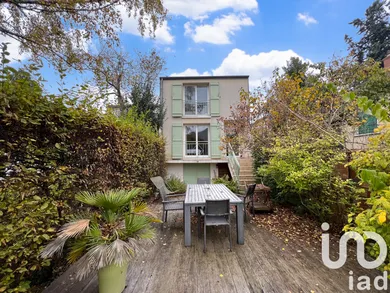 House at Houilles (78800)