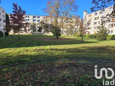 Apartment at Avon (77210)