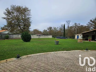 Maison traditionnelle à Lagorce (33230)