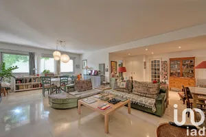 Apartment at Avignon (84000)