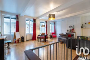 Duplex à Sain-Bel (69210)