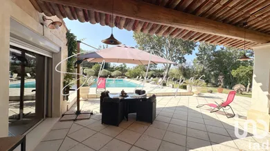 Domaine à Taillades (84300)