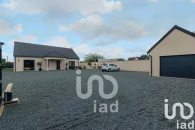 House at Dammartin-en-Serve (78111)