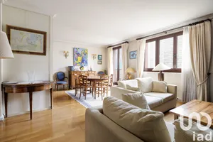 Apartment at Châtillon (92320)